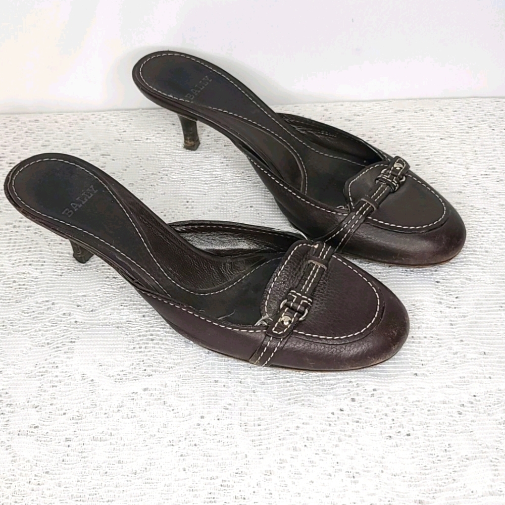 Bally slip on brown leather kitten heels sz 5.5 - Picture 1 of 9